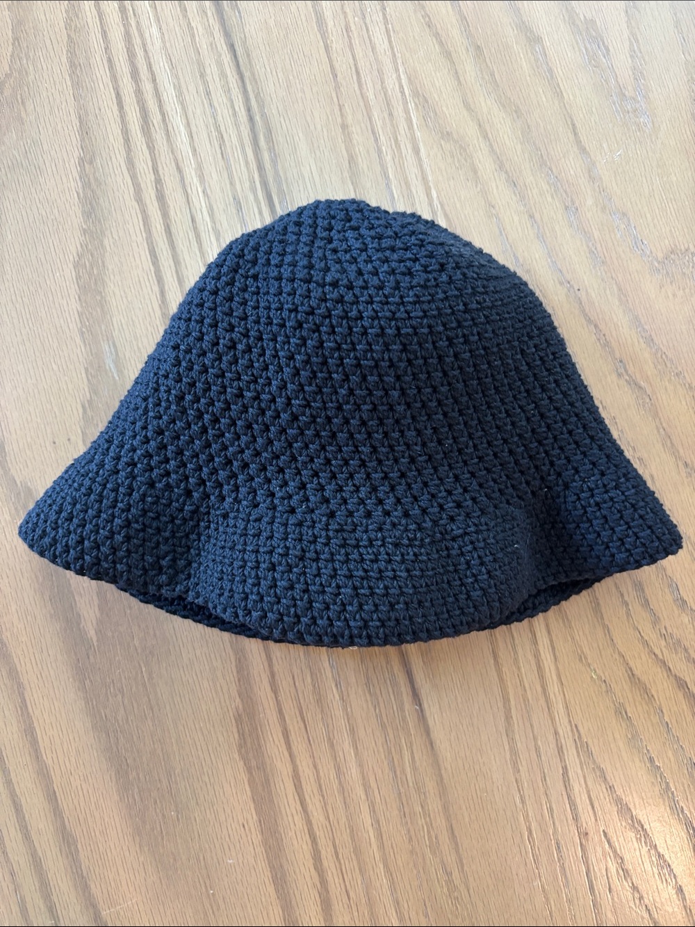 Women's Black Crochet Bucket Hat - Casual Knit Sun Hat